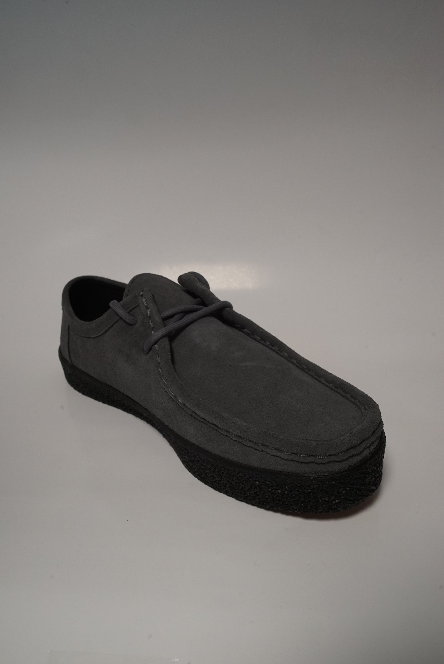 VM006 Moc (Gray/Black)
Last Resort